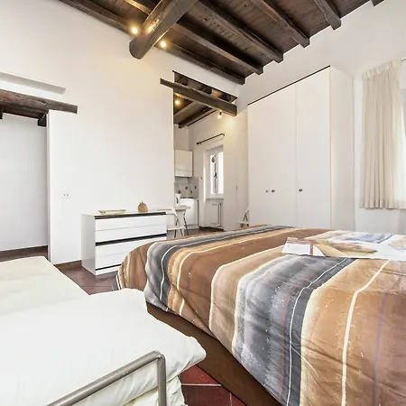 Romantica Apartments Rome